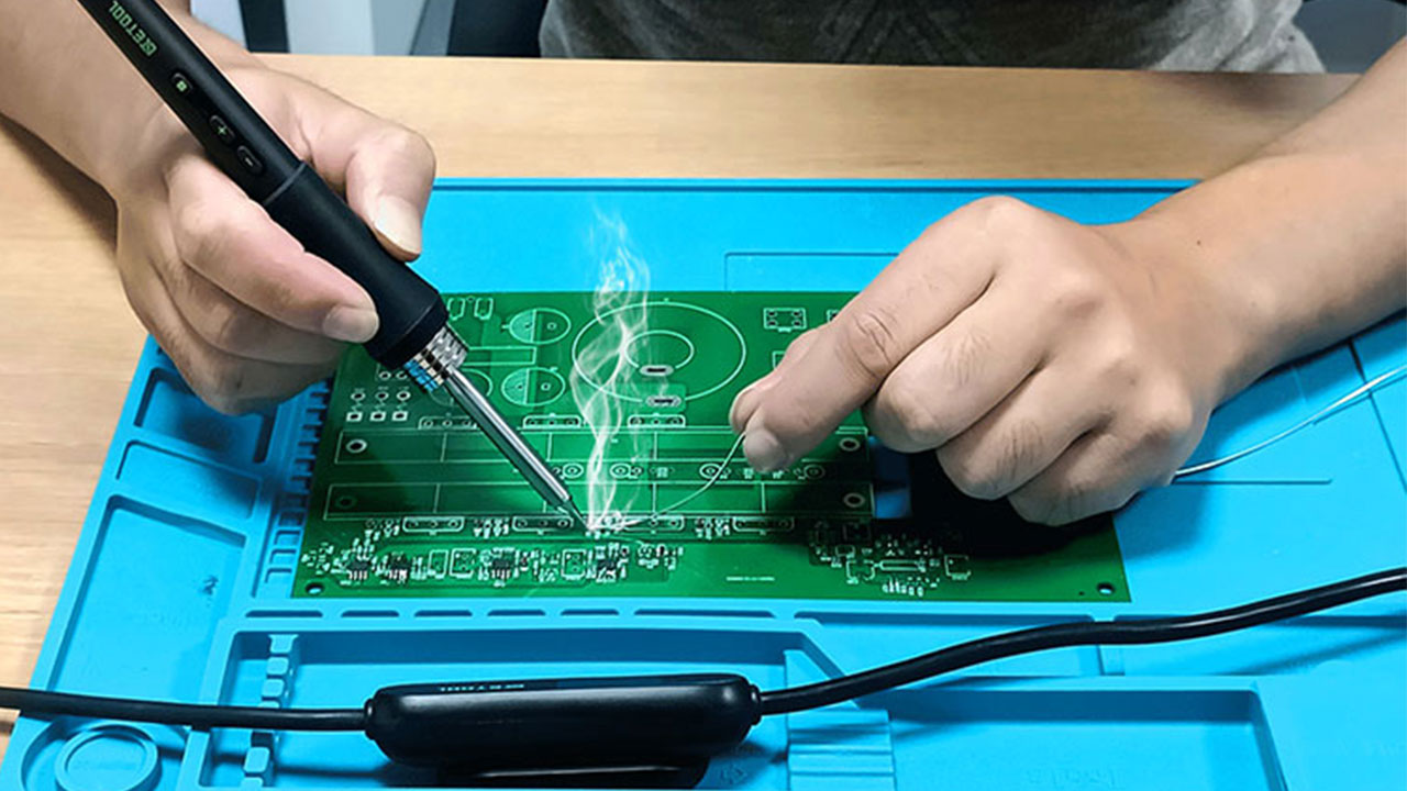 soldering iron wattage and temperature.jpg